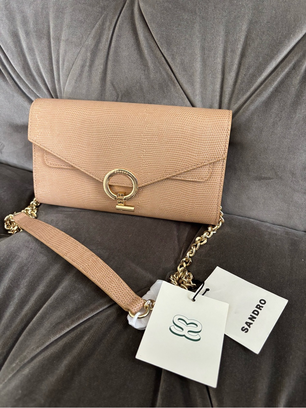 Sandro Blush-Beige Textured Leather Envelope Crossbody with Gold Ring